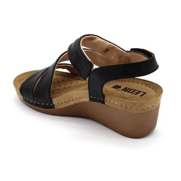 Leon Comfort 1020 Fekete női szandál