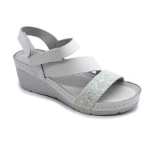 Leon Comfort 1120 feher női szandál