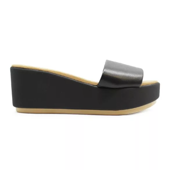 Inuovo 123028 BlackS24 női szandál