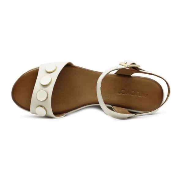 Inuovo 123110 CreamS24 női szandál