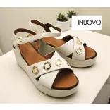 Inuovo 123127 Crema női szandál