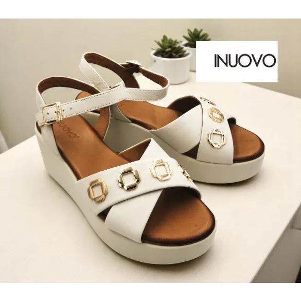Inuovo 123127 Crema női szandál