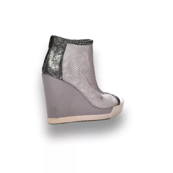 Kiárusítás Gas - 482-655-14 női szandál