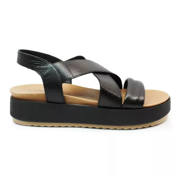 Inuovo 769025 Black női szandál