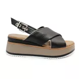Inuovo 774012 Black női szandál