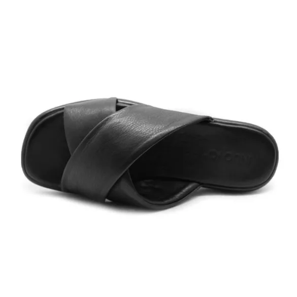 Inuovo 815002 Black női papucs
