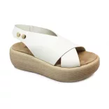 Inuovo 817008 Cream női szandál